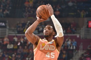 开云APP-米切尔45分班凯罗37+10 骑士主场轻取魔术|北京|贝恩|奥兰多魔术队|克利夫兰骑士队|多诺万-米切尔_新浪体育_新浪新闻