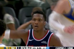 开云体育下载-战旧主！马瑟林三分投进砍下23分，快船领先步行者31分